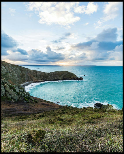 Leinwandbild vom Blick einer Bucht über das blaue Meer.